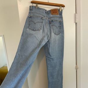 Levi’s 512 Slim Fit Straight Jean